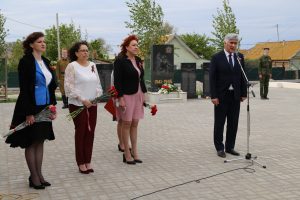 Открытие мемориала погибшим землякам в поселке Ильинка